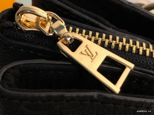 WIS Vuitton MM SURENE Louis 0831